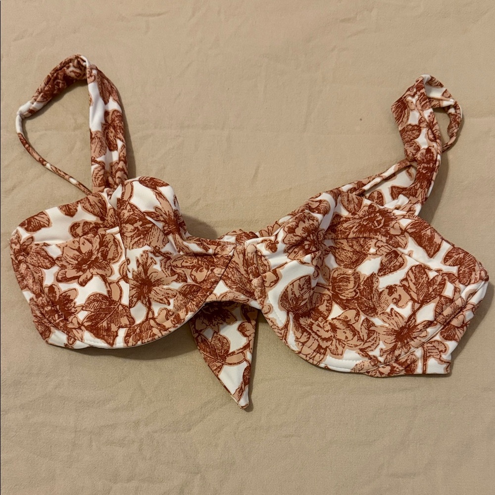 Abercrombie & Fitch White and Rust Floral Bikini Top